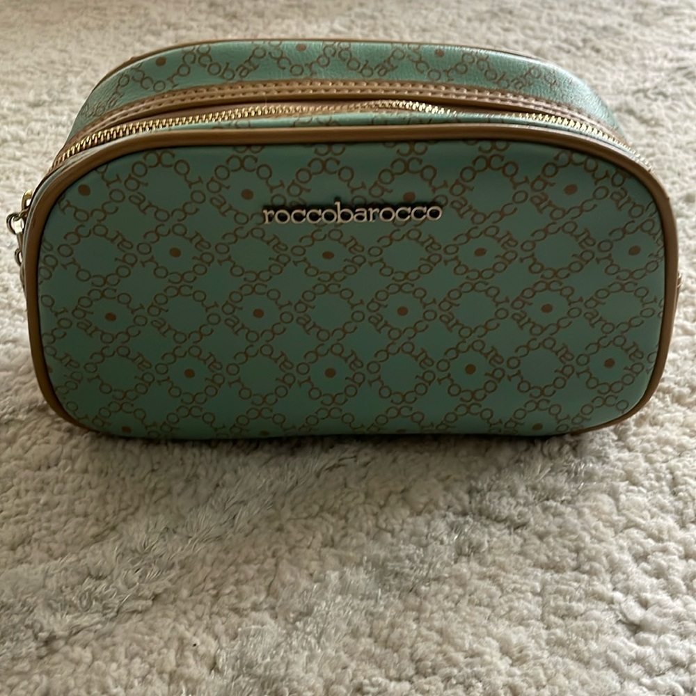 ROCCOBAROCCO Green Cosmetic Bag - Picture 2 of 5